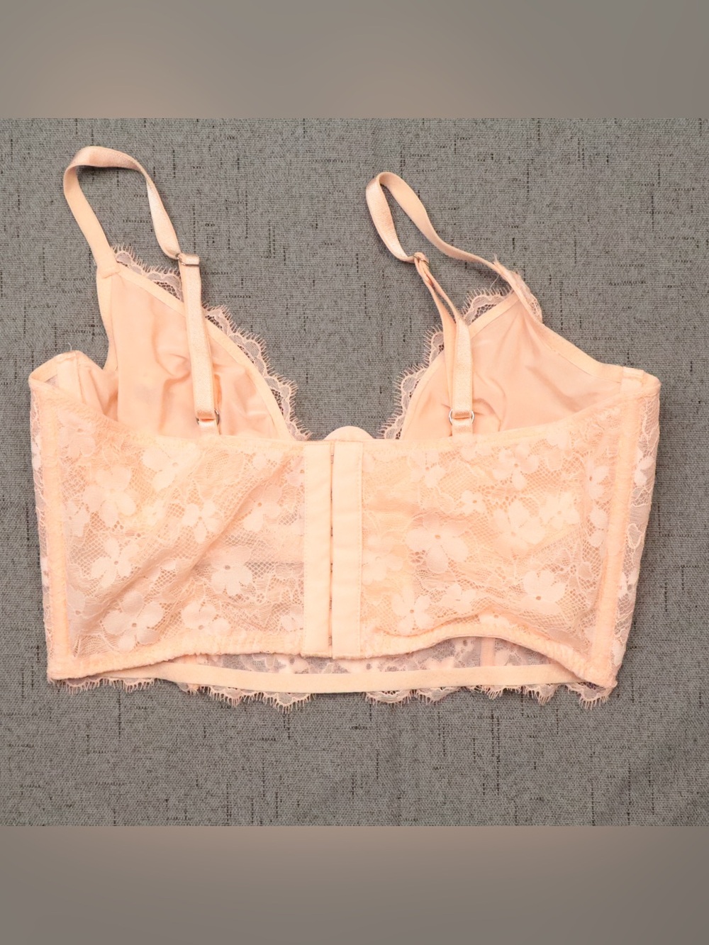 Victoria's Secret Dream Angels Long-Line Unlined Lace Bra Floral Peach 34B - Picture 8 of 8